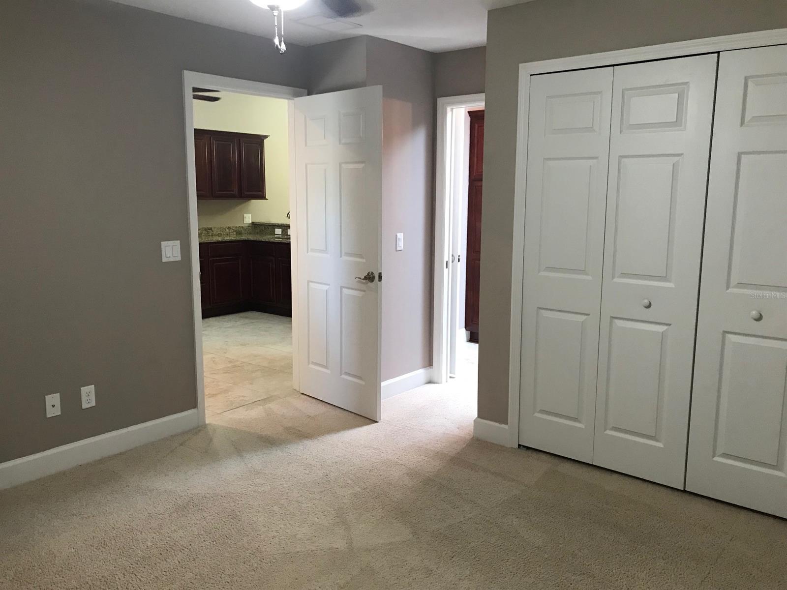 Hawks Cove - Residential Lease