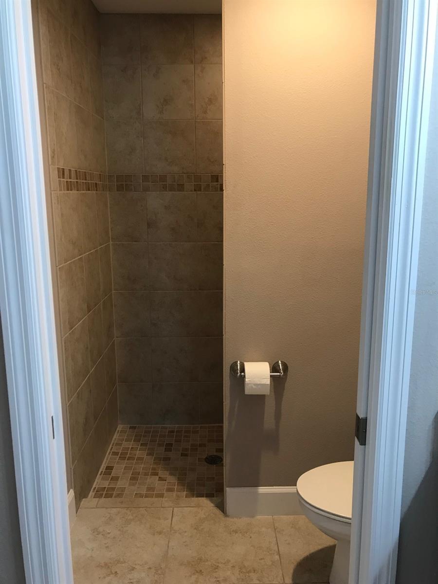 Hawks Cove - Residential Lease