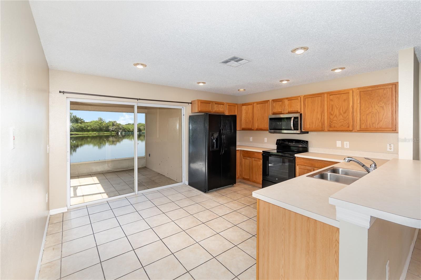 233 SOUTHBRIDGE CIRCLE
