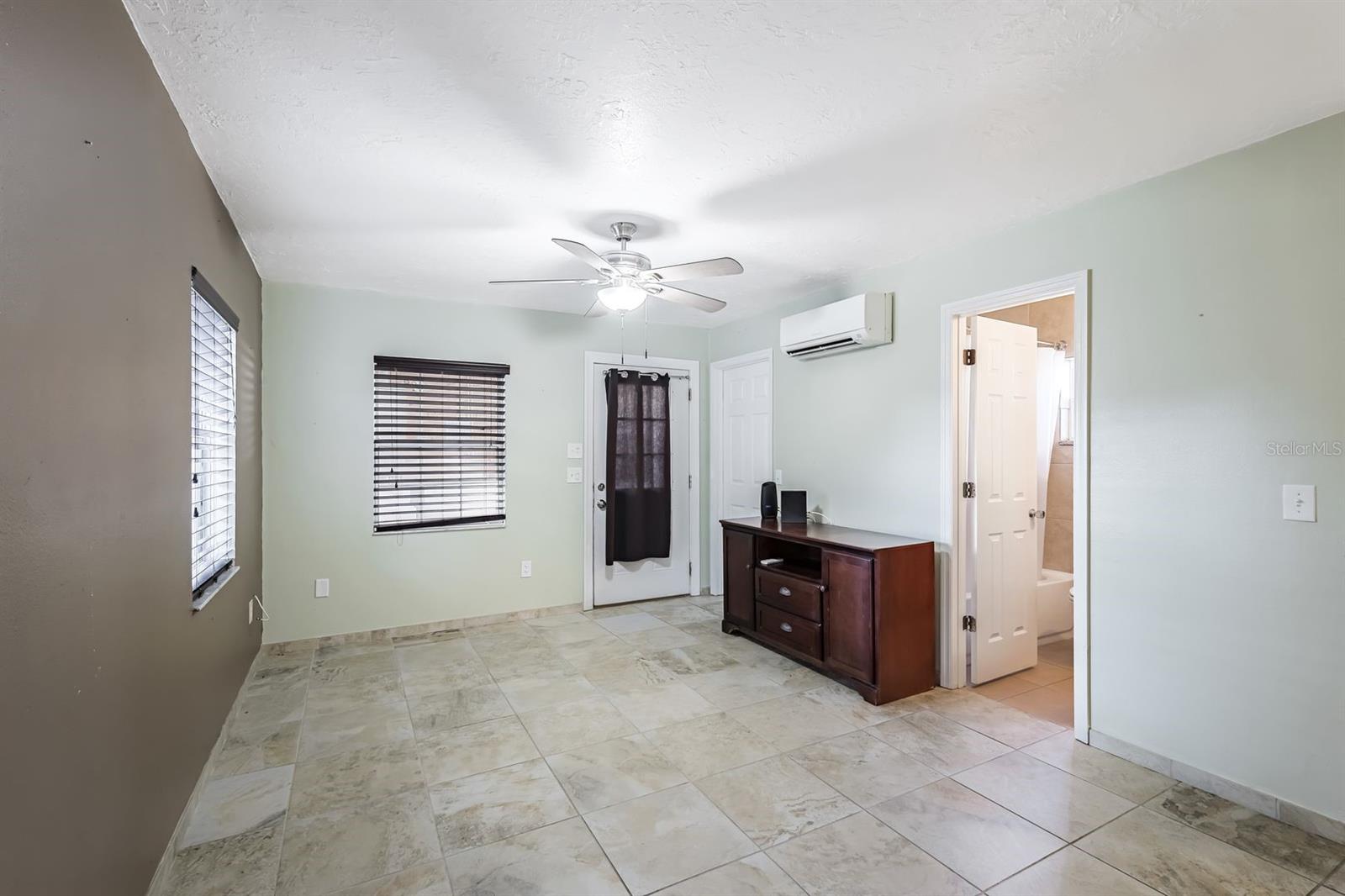 PASADENA TERRACE - Residential