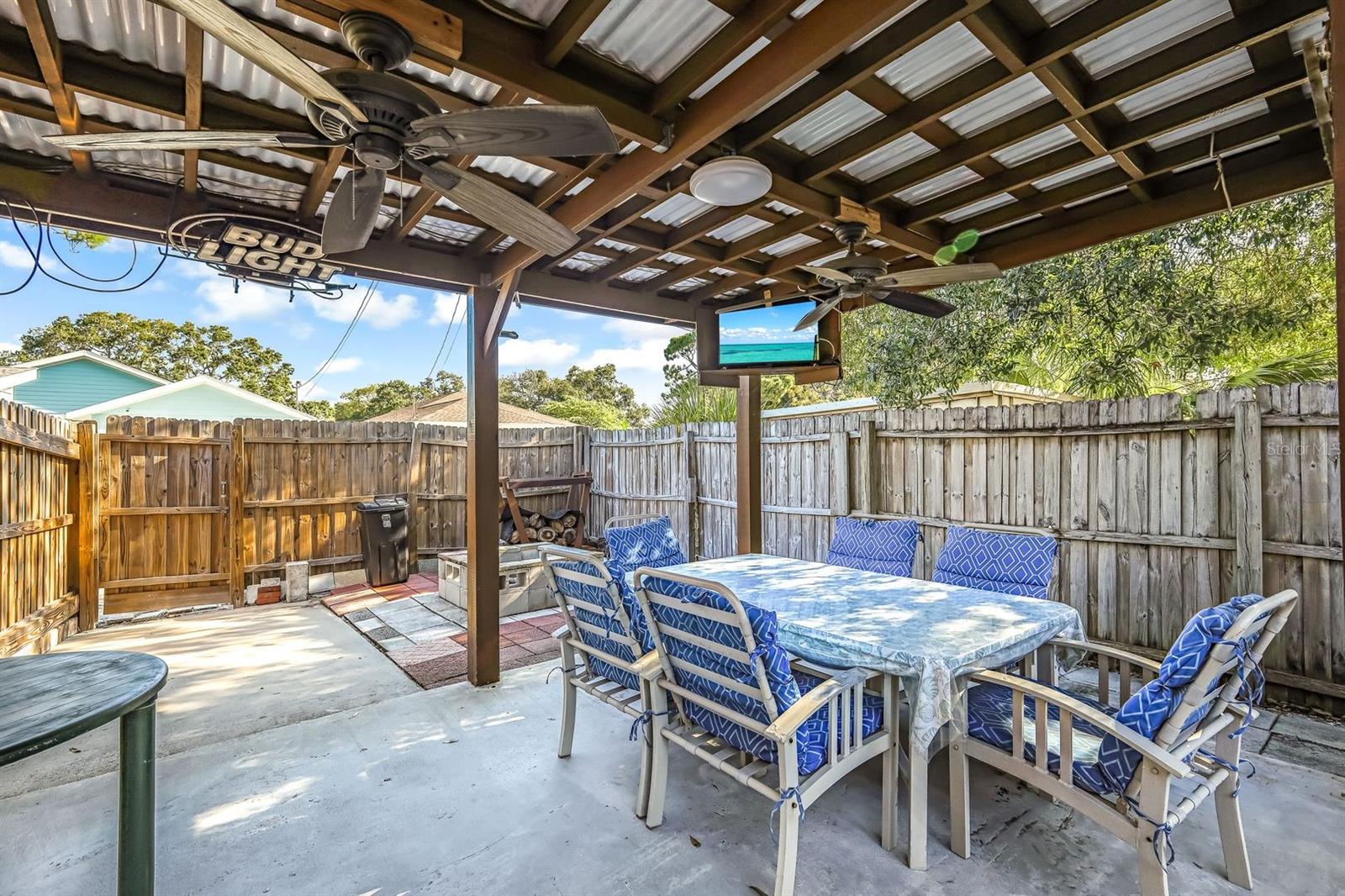 PASADENA TERRACE - Residential