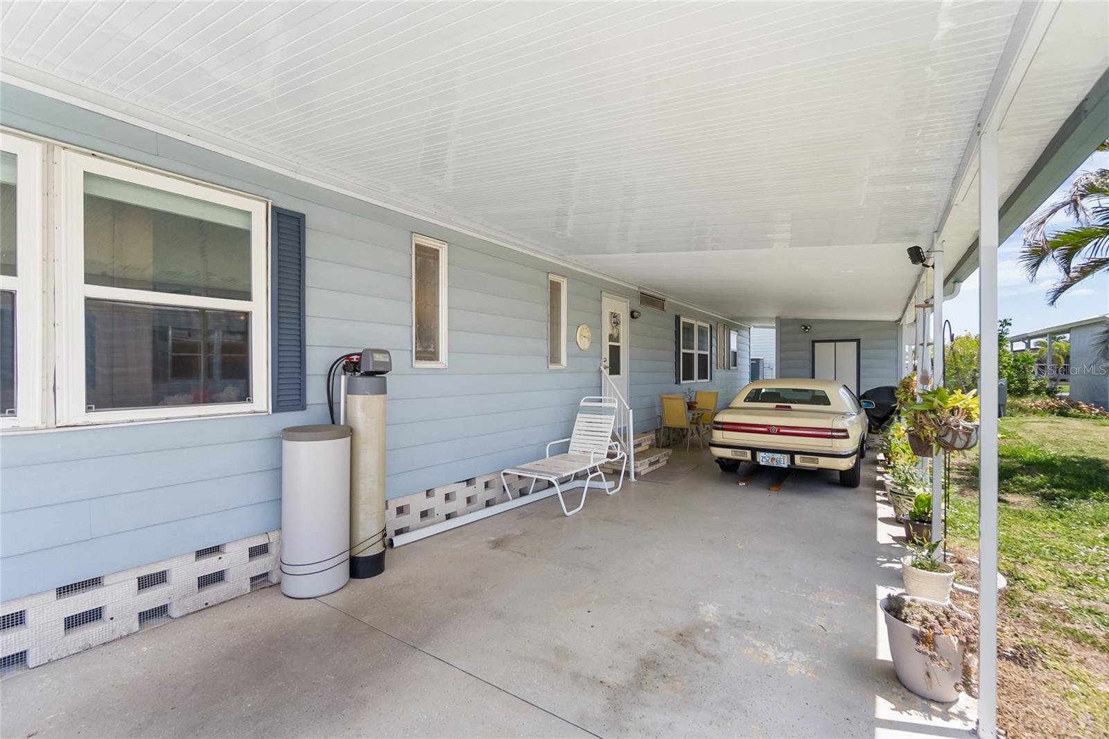 HARBOR ISLES - Residential