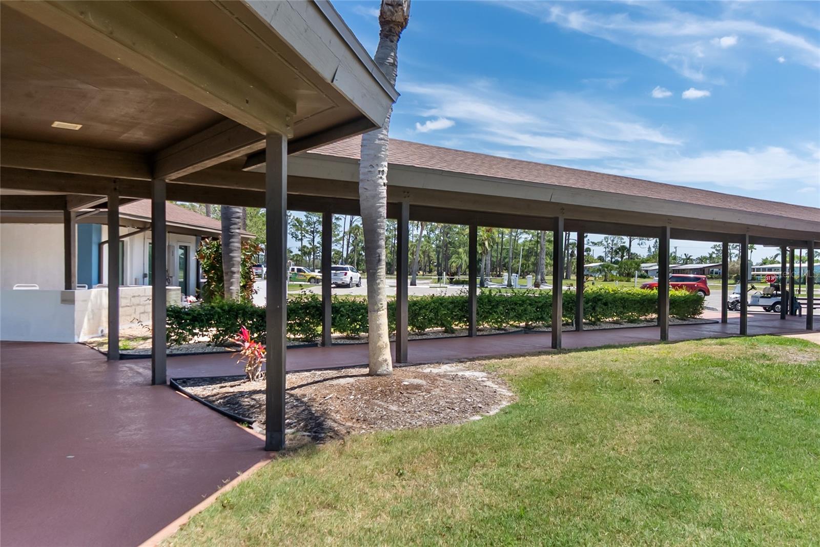 HARBOR ISLES - Residential