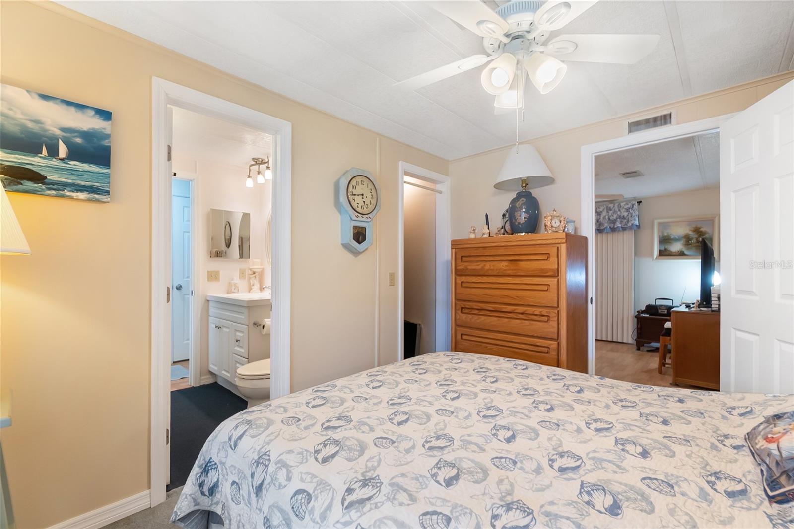 HARBOR ISLES - Residential