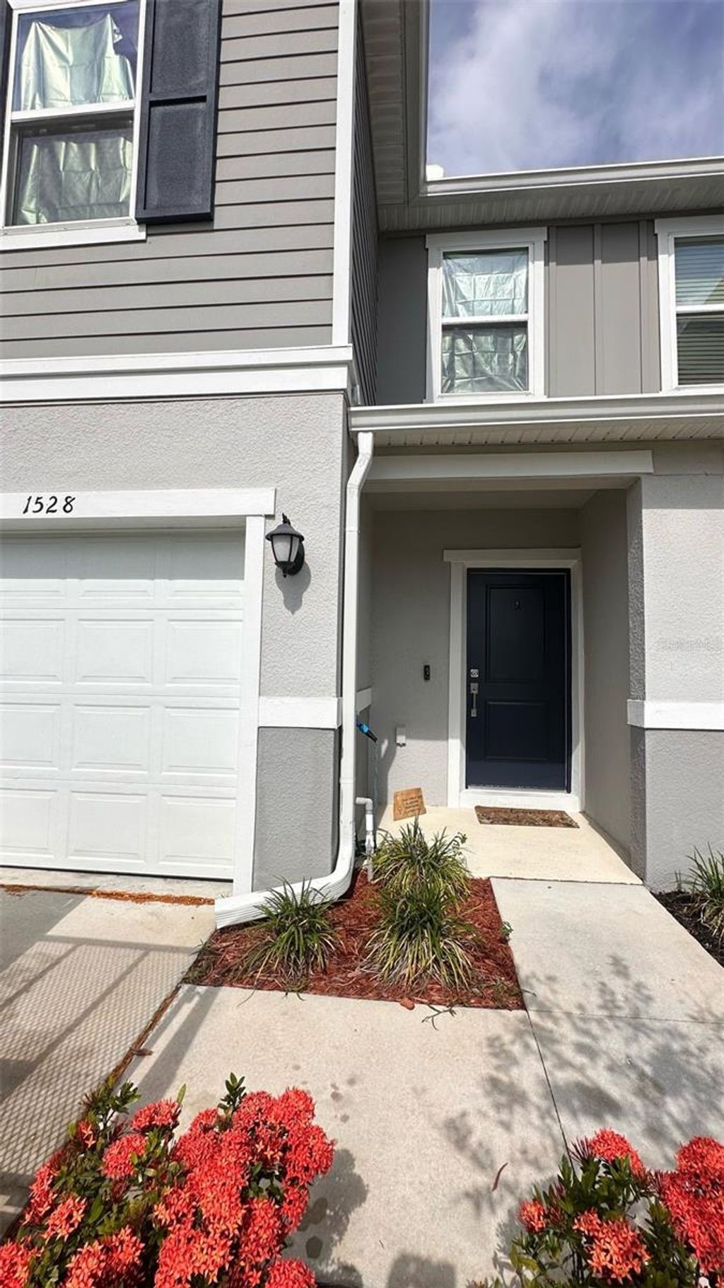 Photo of 1528 Mirabella Circle, Davenport, FL 33897 (MLS # S5130532)