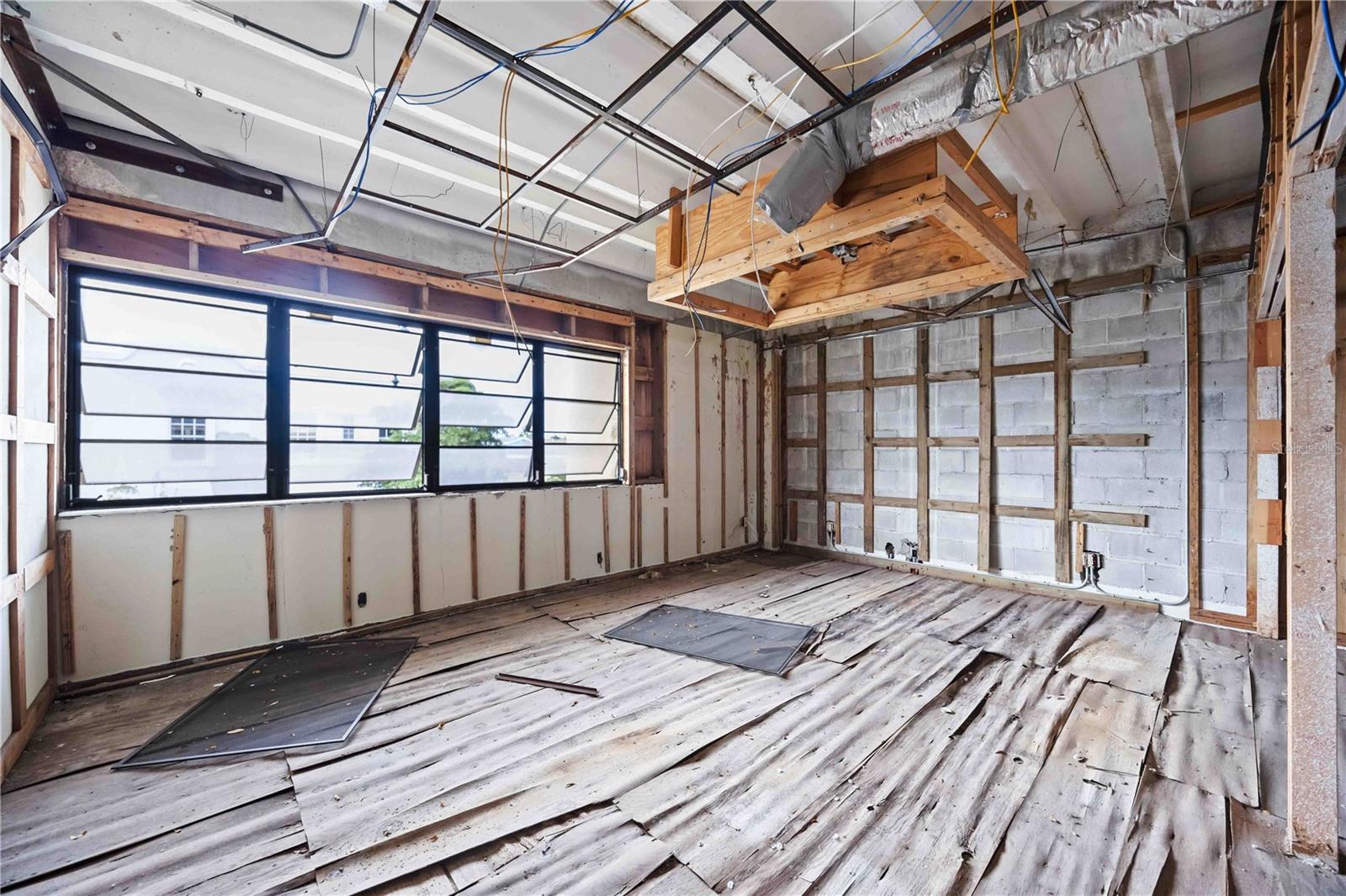 VENICE GULF VIEW SEC OF - Commercial Sale