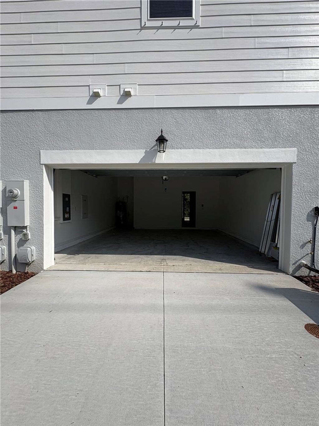 Photo of 9716 Tate Lane, Tampa, FL 33626 (MLS # TB8469389)