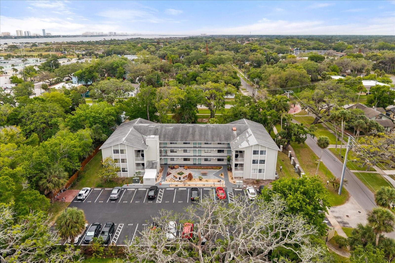 HARBOR BREEZE CONDO - Residential