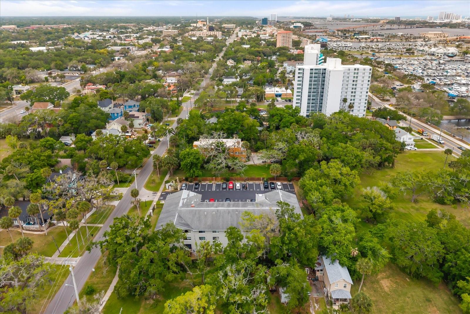 HARBOR BREEZE CONDO - Residential