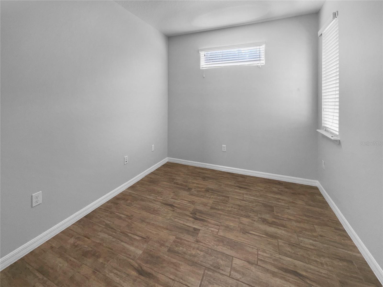 CASCADES/GRVLAND PH 6 - Residential