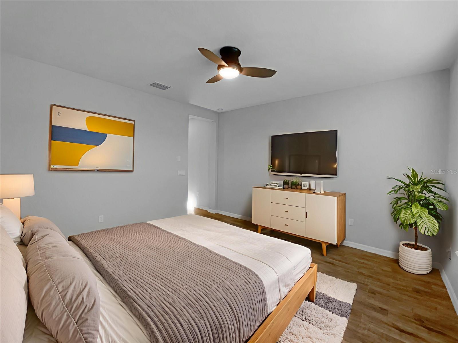 CASCADES/GRVLAND PH 6 - Residential