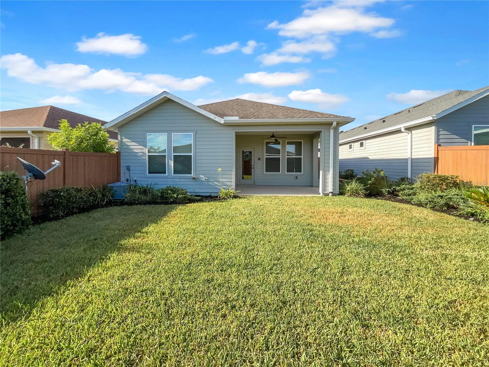 CASCADES/GRVLAND PH 6 - Residential