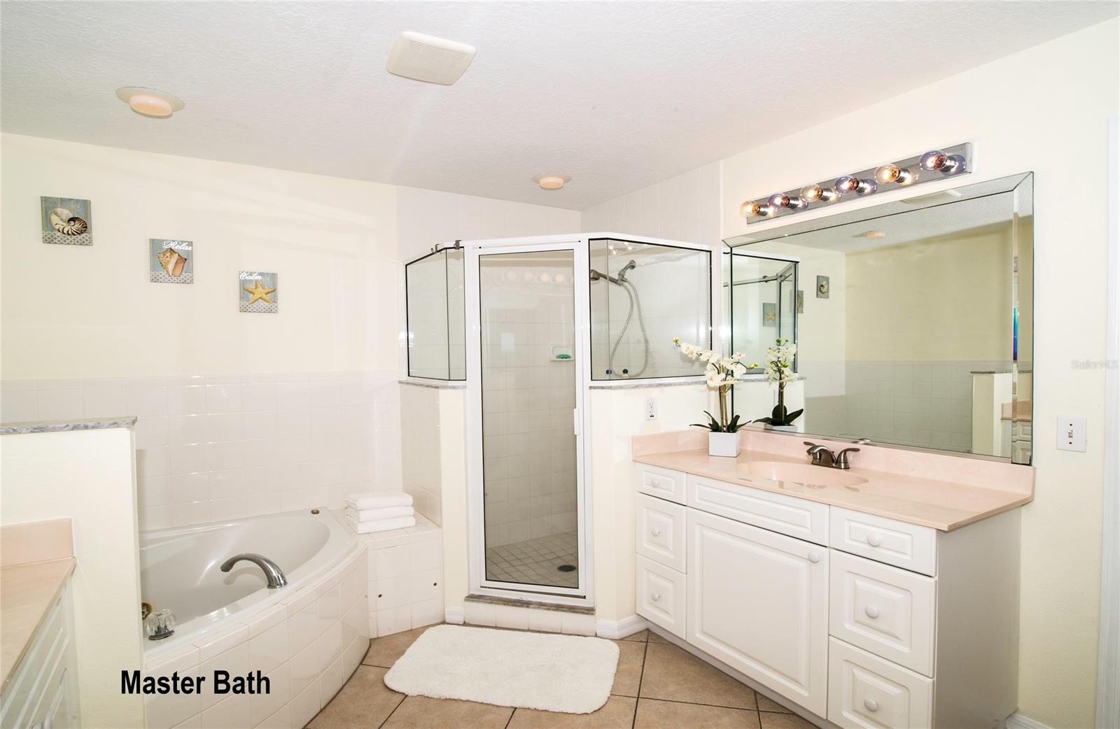 Ocean Walk Condo At Nsb Bldg 04 - Residential