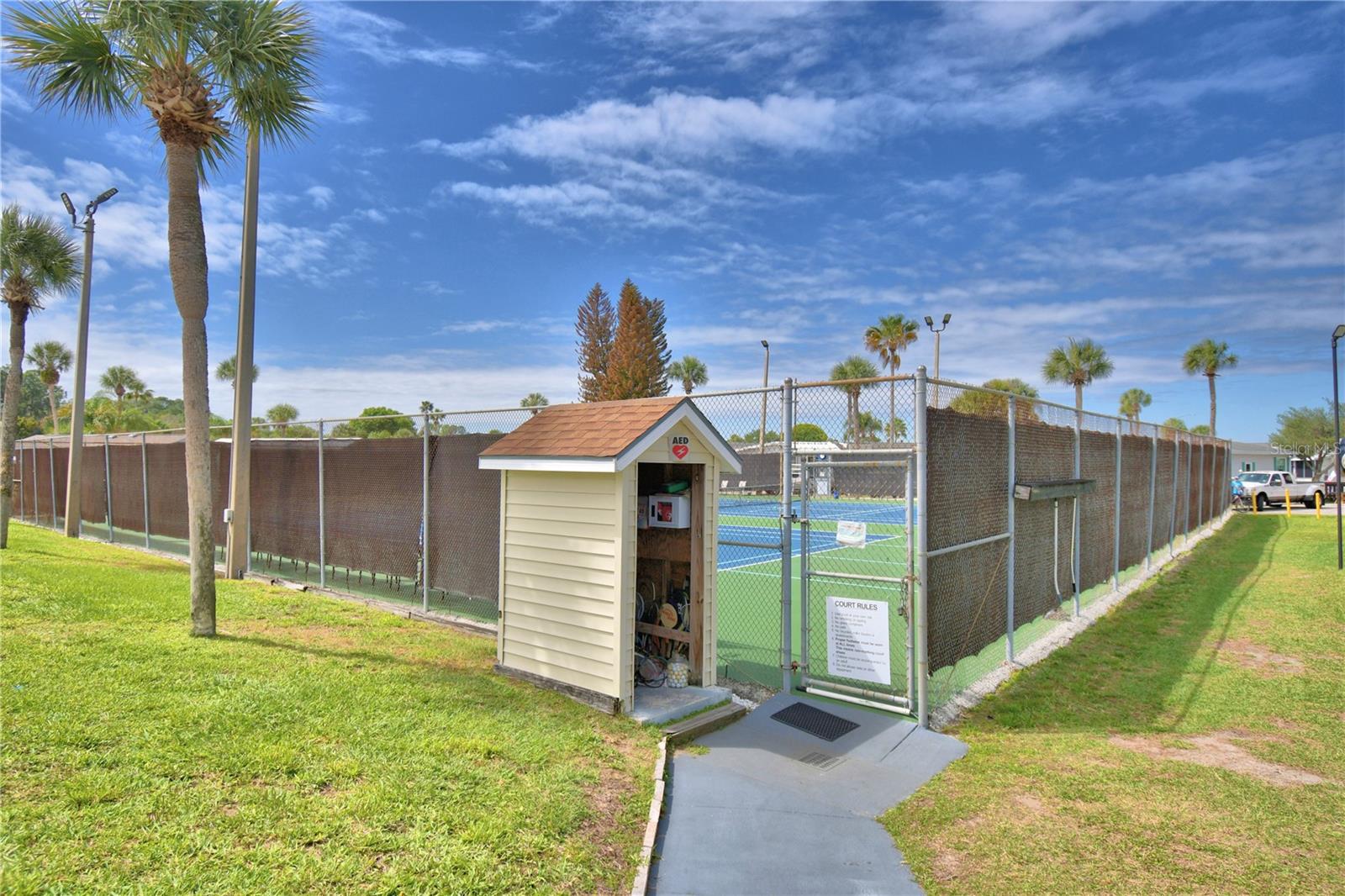 OUTDOOR RESORTS AMERICA - Residential