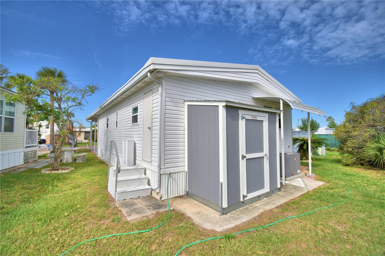 OUTDOOR RESORTS AMERICA - Residential