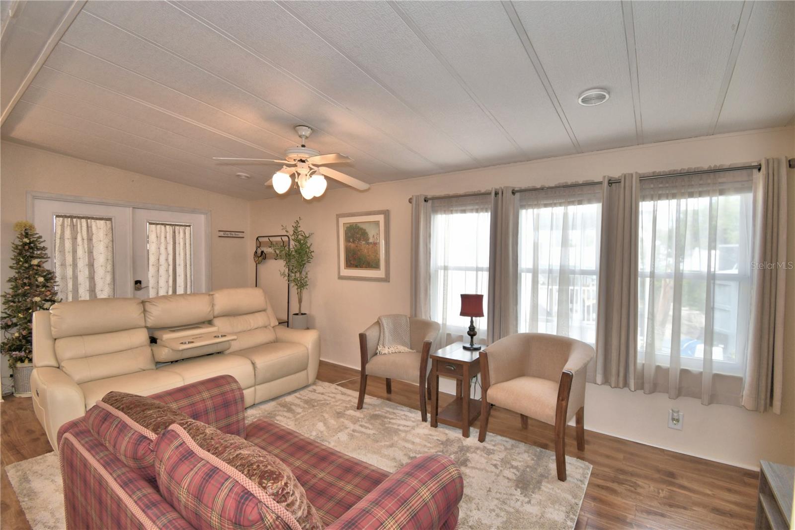 OUTDOOR RESORTS AMERICA - Residential