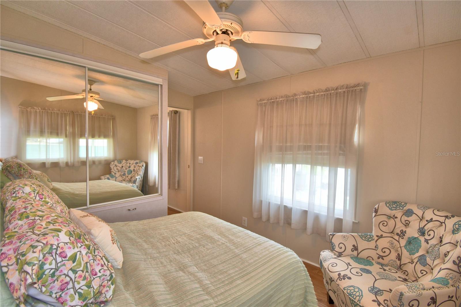 OUTDOOR RESORTS AMERICA - Residential