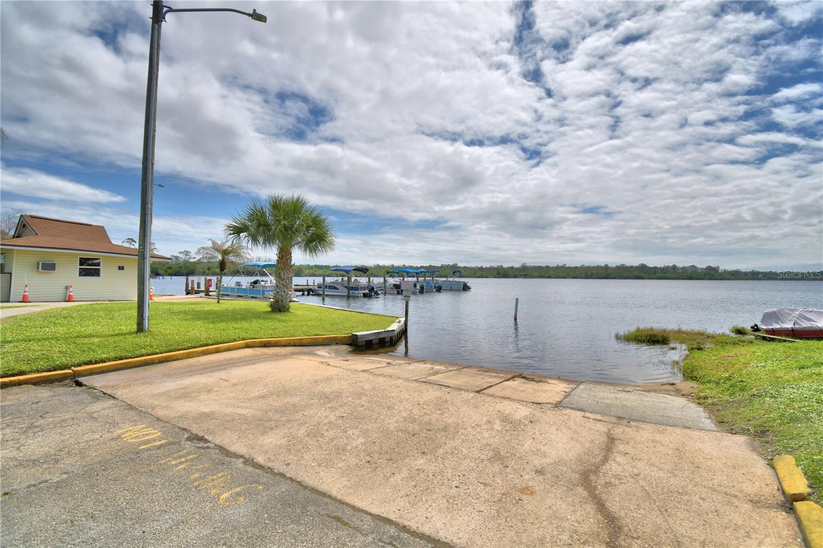 OUTDOOR RESORTS AMERICA - Residential