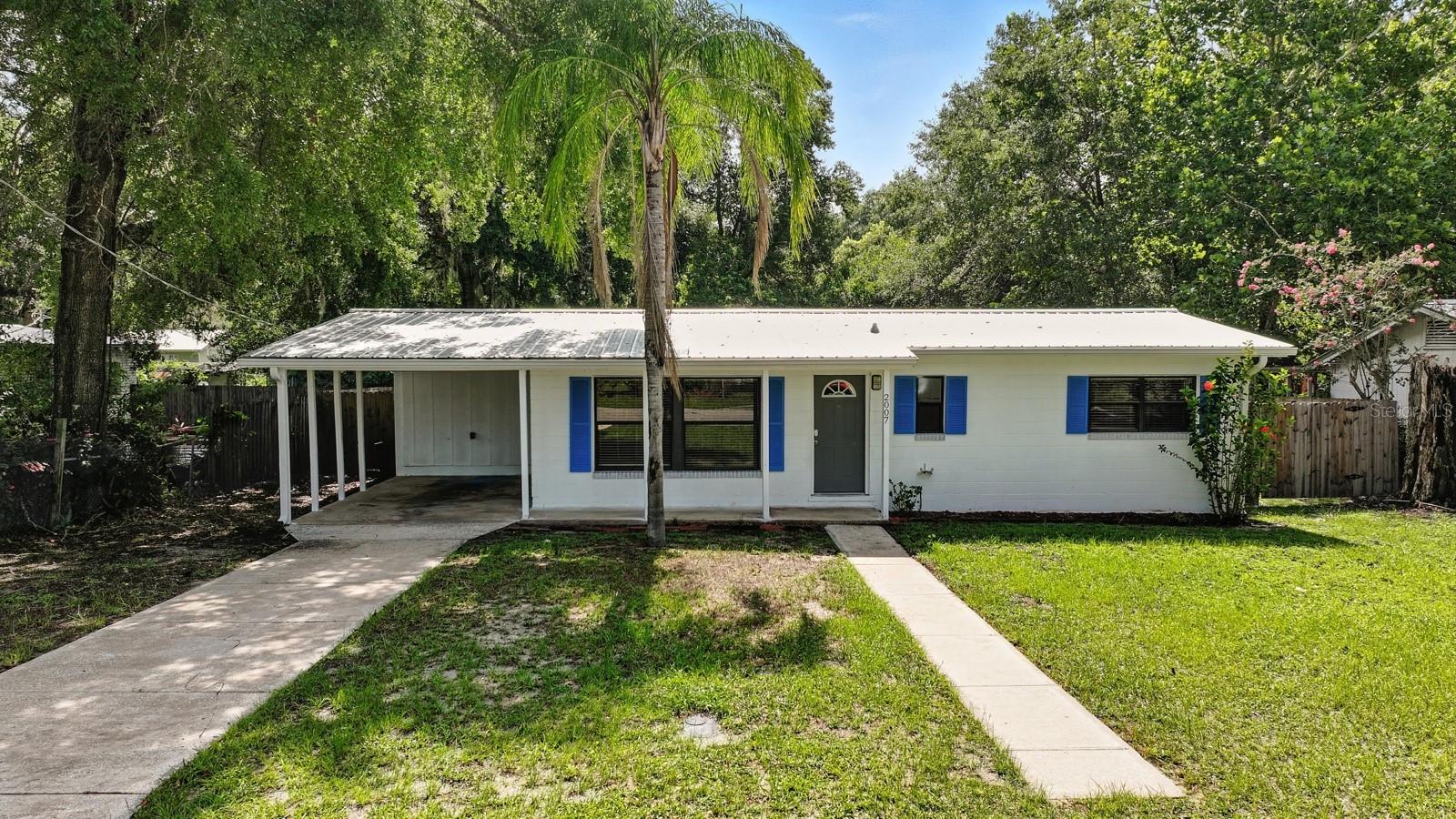 Charming 3-bedroom, 1-bath single-family home in Palatka on a spacious 0.25-acre lot. Enjoy a large, fully fenced yard — perfect for pets, play, or entertaining — plus a covered carport for convenient parking. Located close to shopping, dining, and everything you need, this home offers both comfort and convenience. Don't miss your chance to make it yours — schedule a showing today before it's gone!