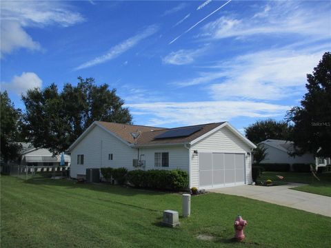 A home in DUNNELLON