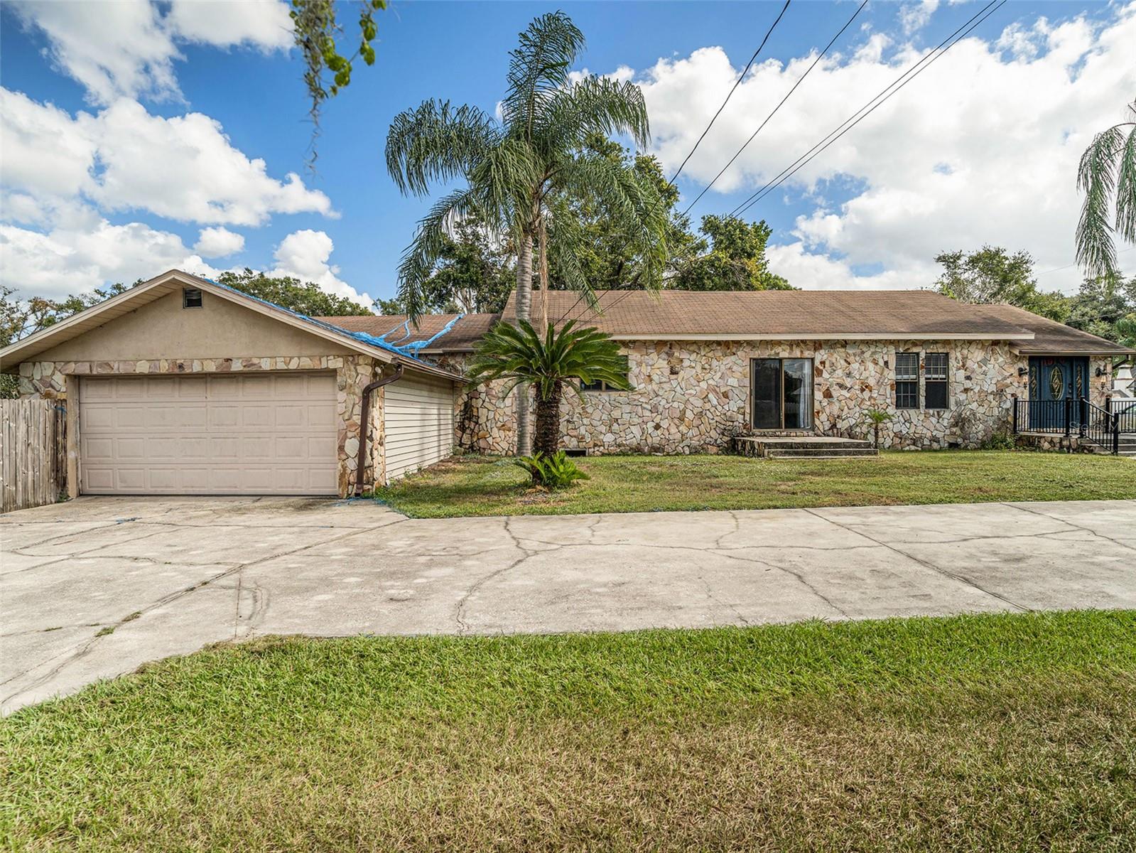 1910 E POLLOCK ROAD