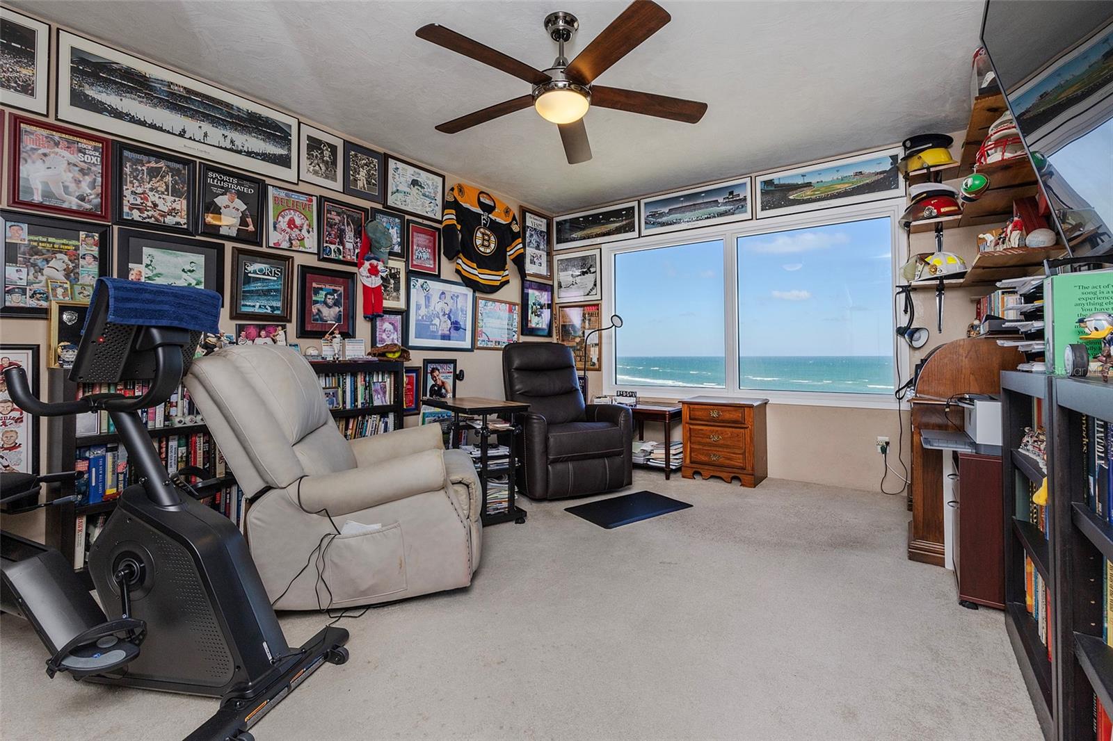 PENINSULA CONDO - Residential