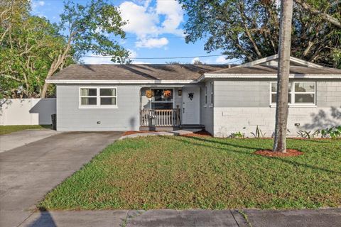 A home in PINELLAS PARK