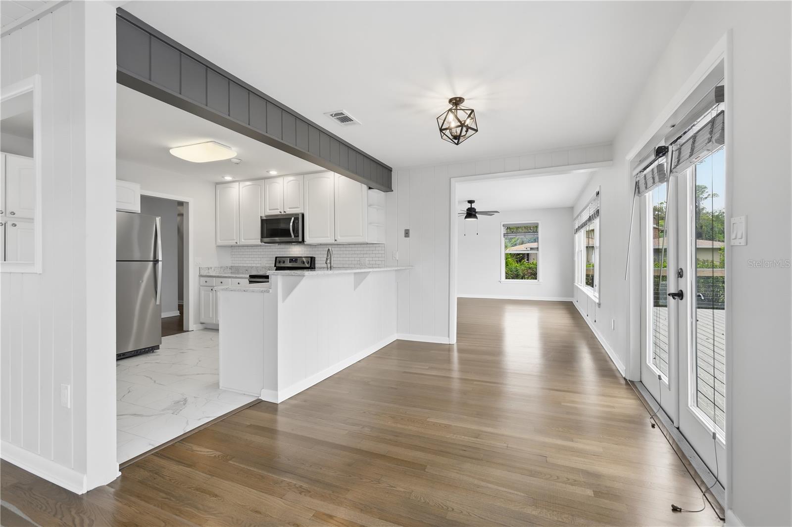 MAGNOLIA SHORES - Residential