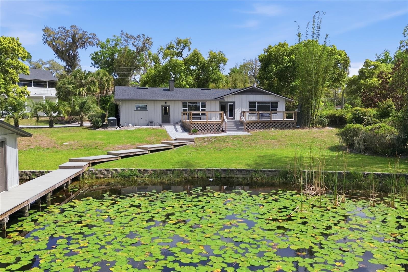 MAGNOLIA SHORES - Residential