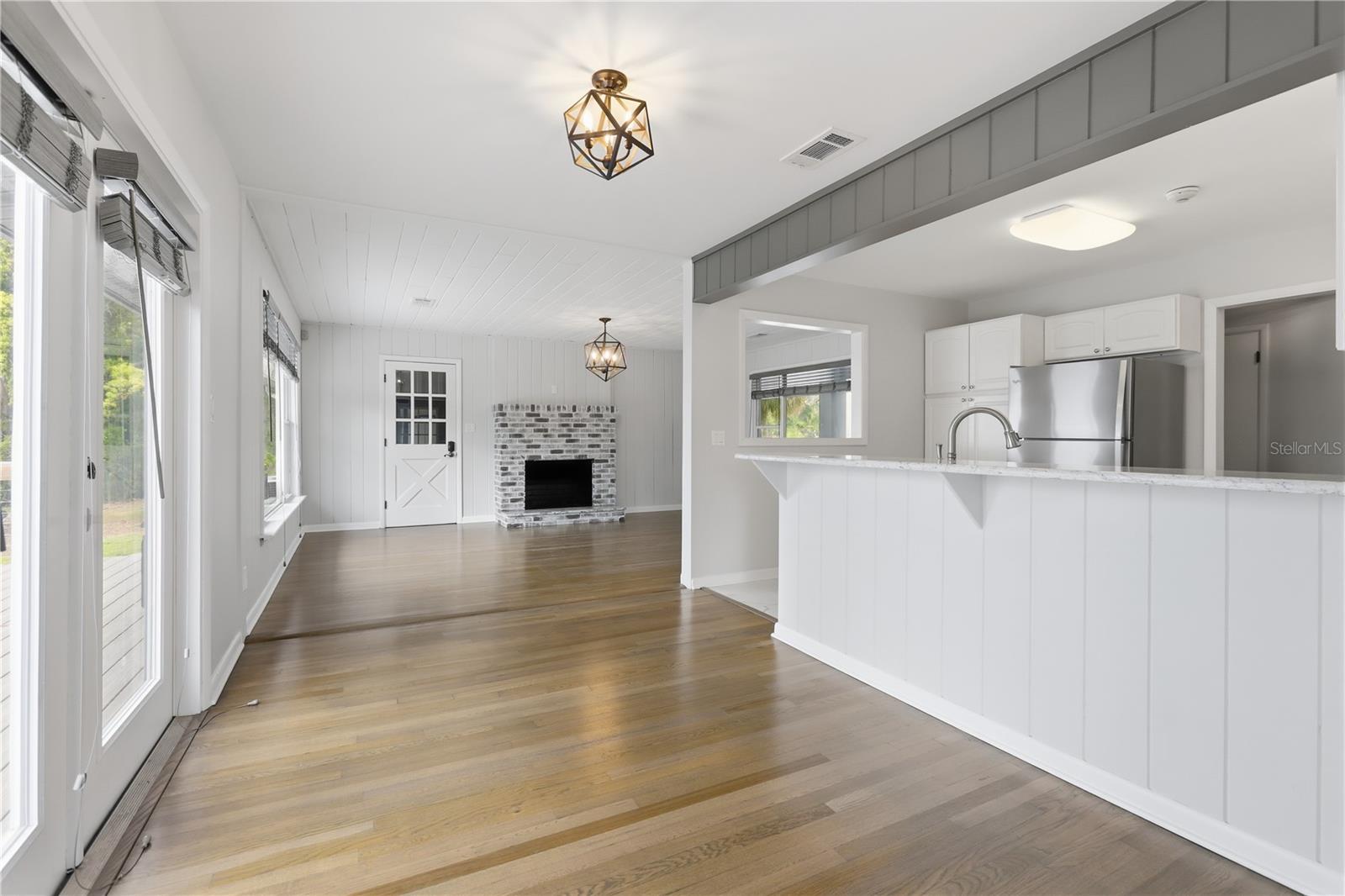 MAGNOLIA SHORES - Residential