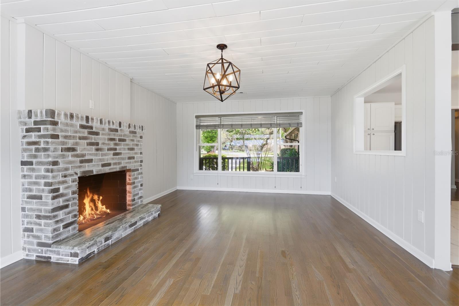 MAGNOLIA SHORES - Residential