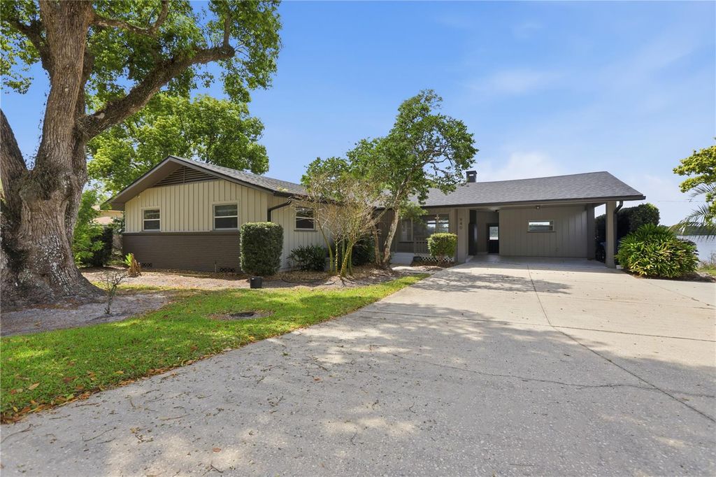 Photo of 940 N Kepler Road, Deland, FL 32724 (MLS # V4948240)