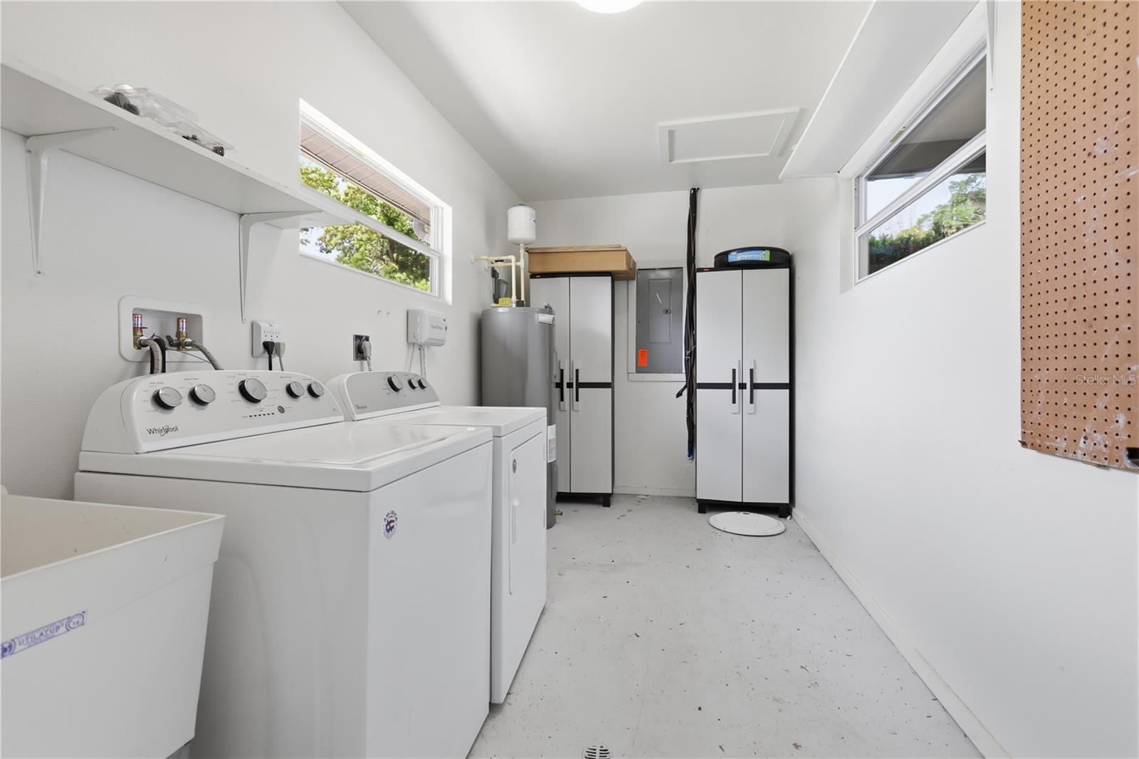 MAGNOLIA SHORES - Residential