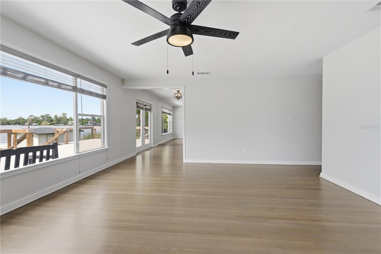 MAGNOLIA SHORES - Residential