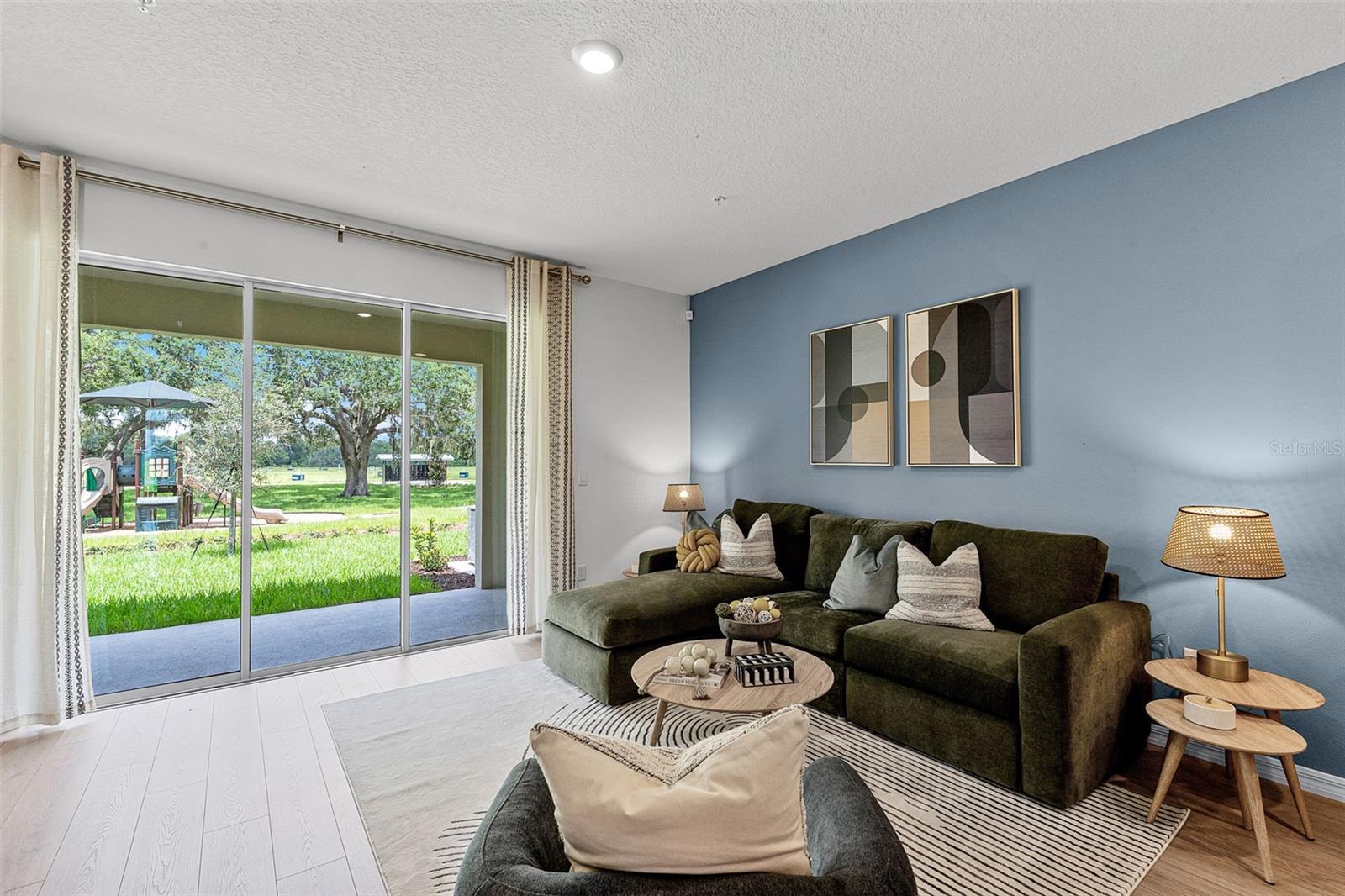 NONA WEST - Residential