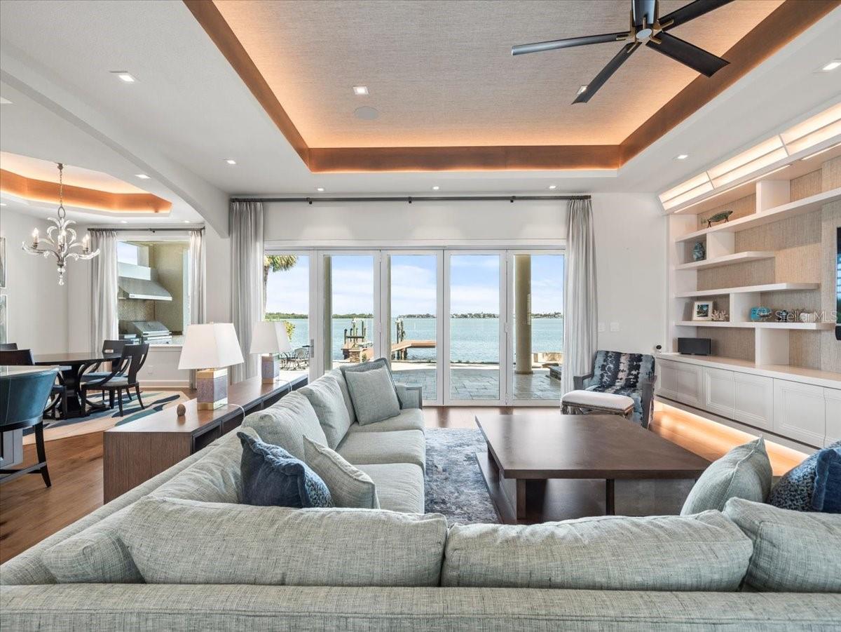 SHORE ACRES BAYOU GRANDE SEC - Residential