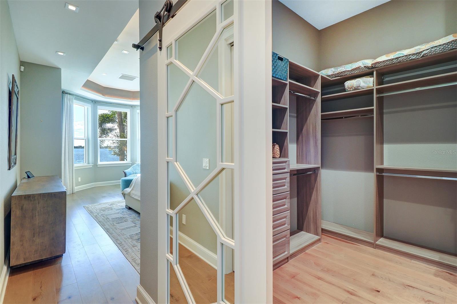 SHORE ACRES BAYOU GRANDE SEC - Residential