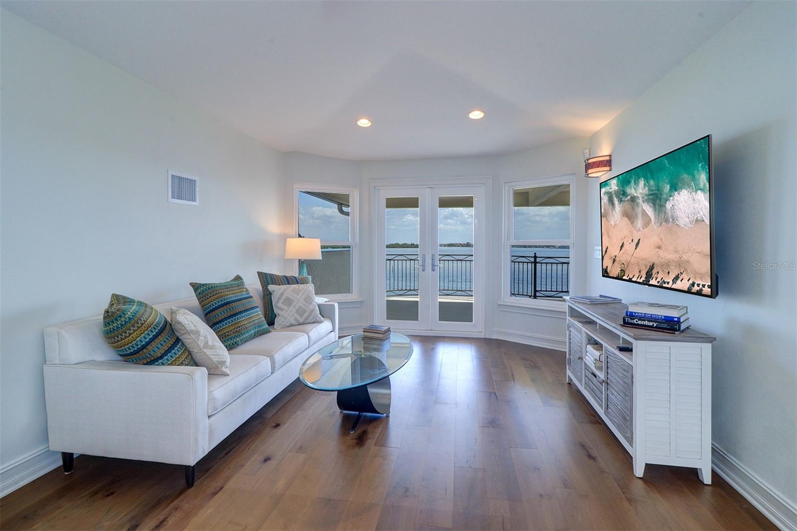 SHORE ACRES BAYOU GRANDE SEC - Residential