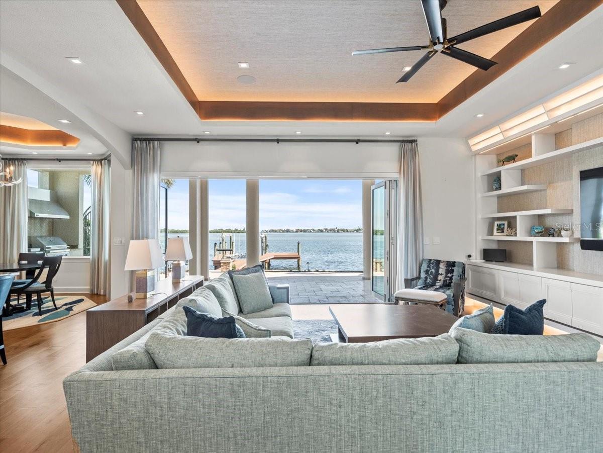 SHORE ACRES BAYOU GRANDE SEC - Residential