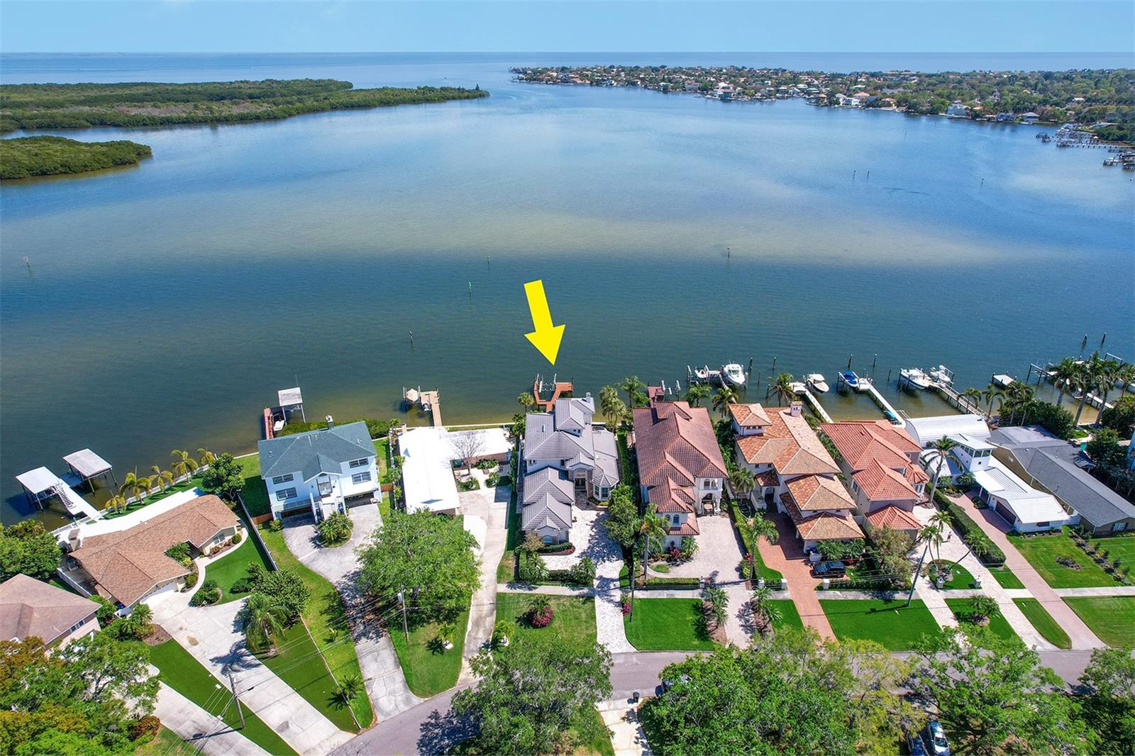 SHORE ACRES BAYOU GRANDE SEC - Residential