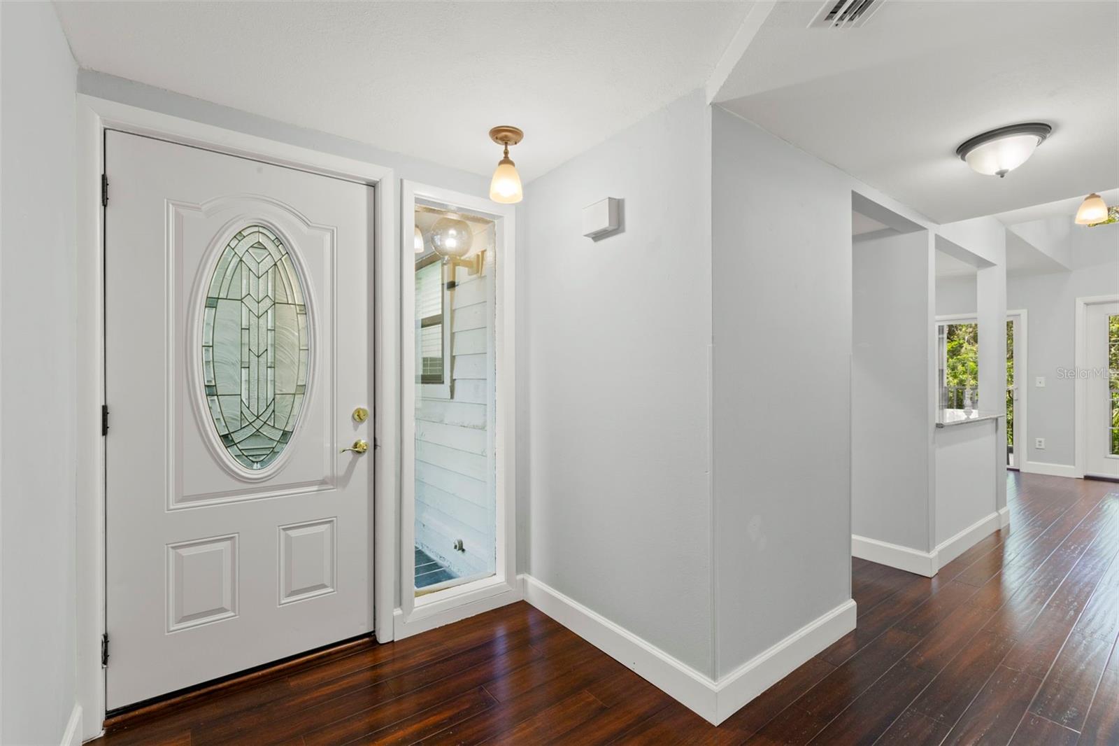 2033 ARBOR DRIVE