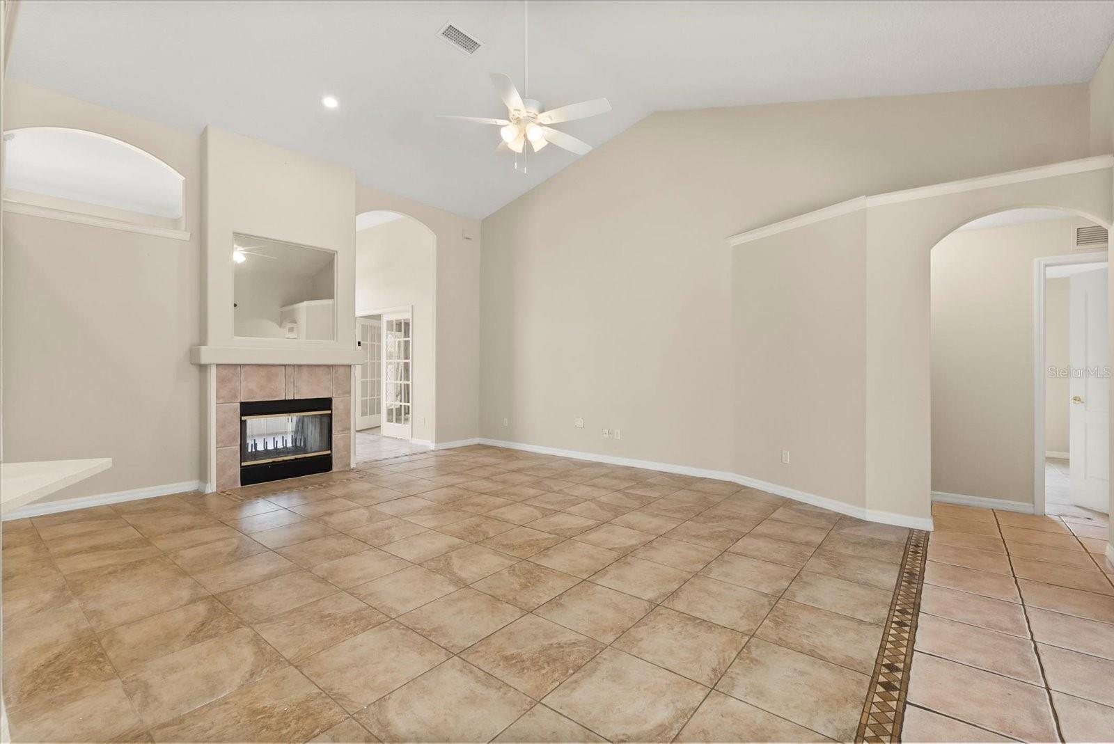 SAXON RIDGE PH 1 - Residential