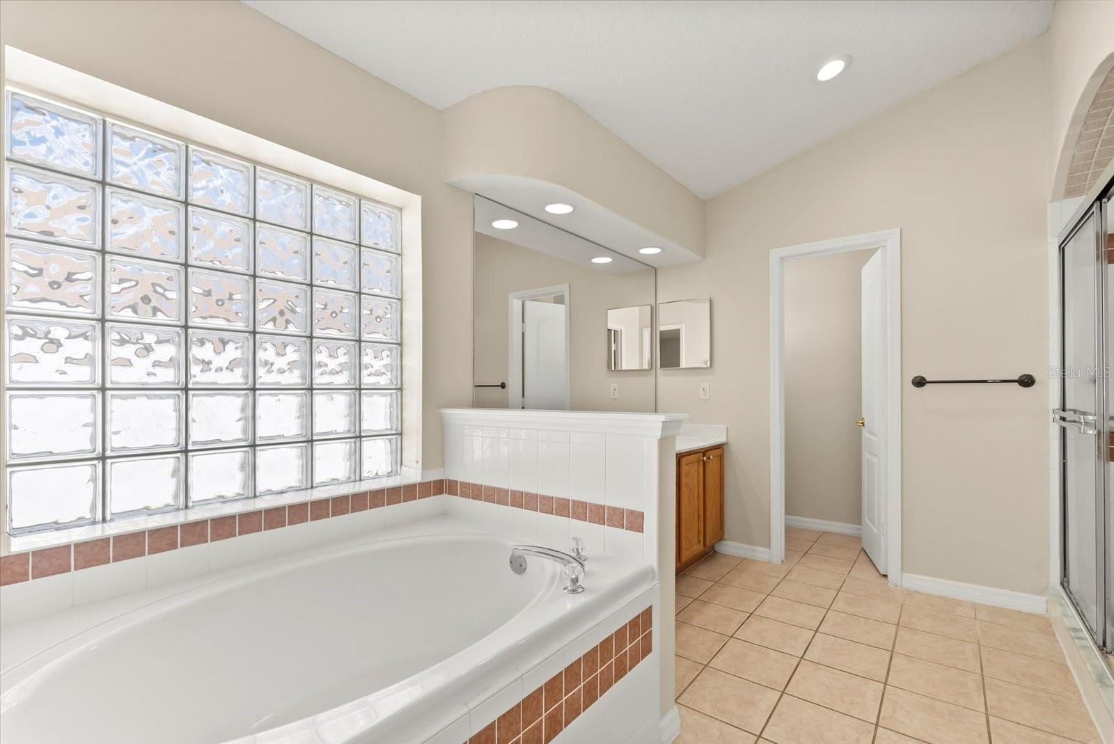 SAXON RIDGE PH 1 - Residential