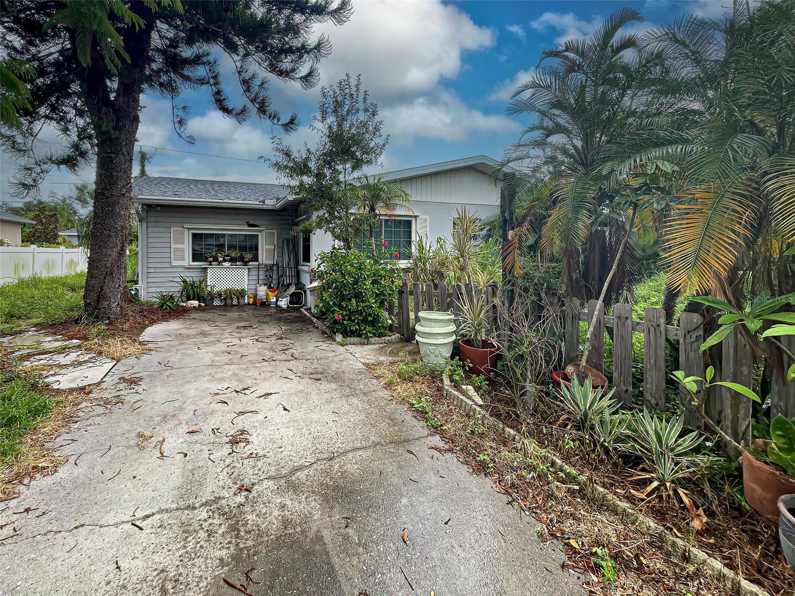 516 SOUTHLAND ROAD