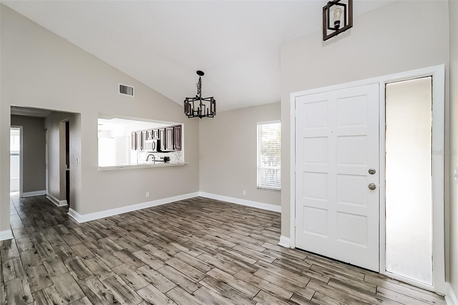 1019 RIDGEFIELD DRIVE