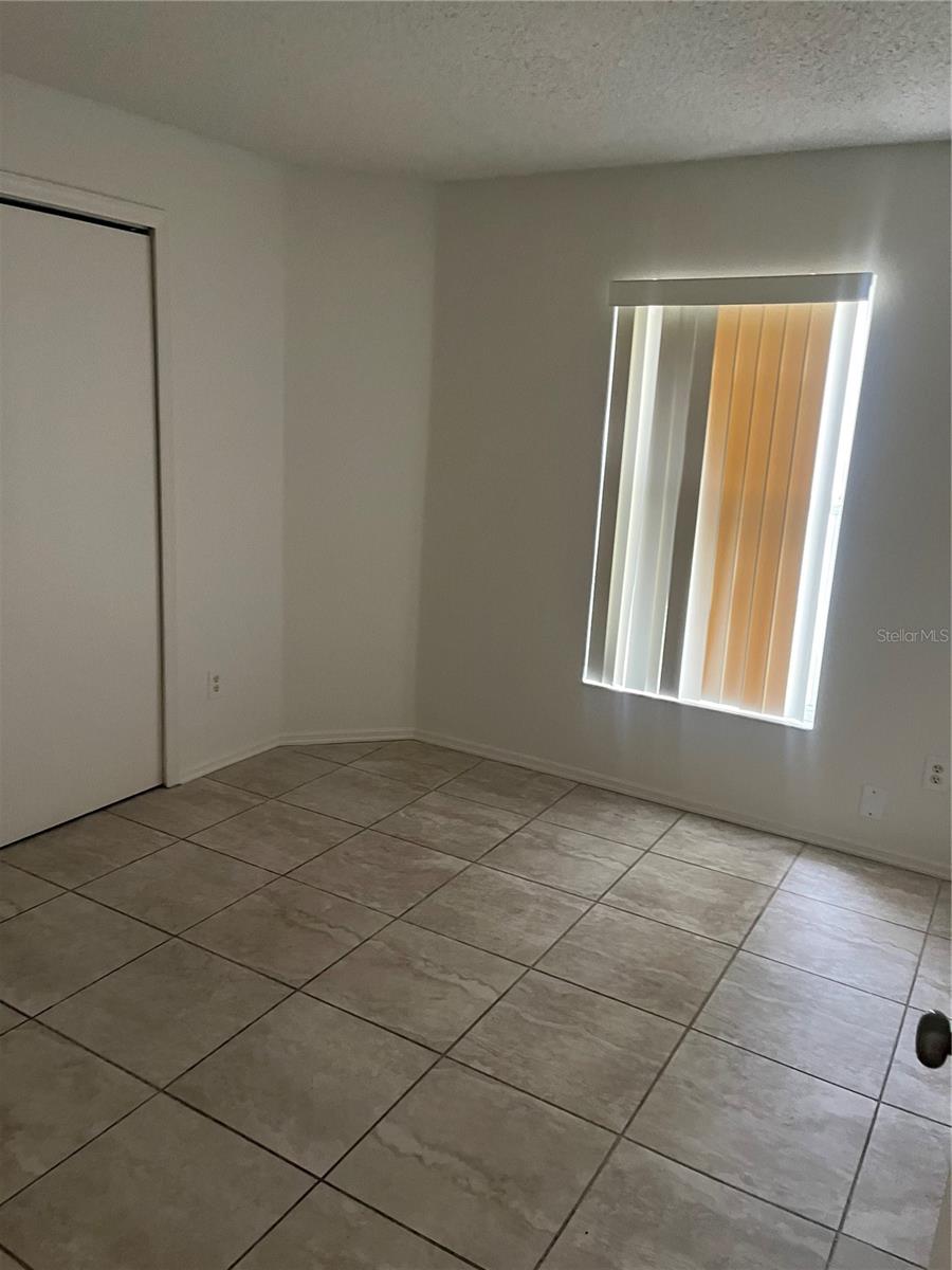 GREENPOINTE - Residential