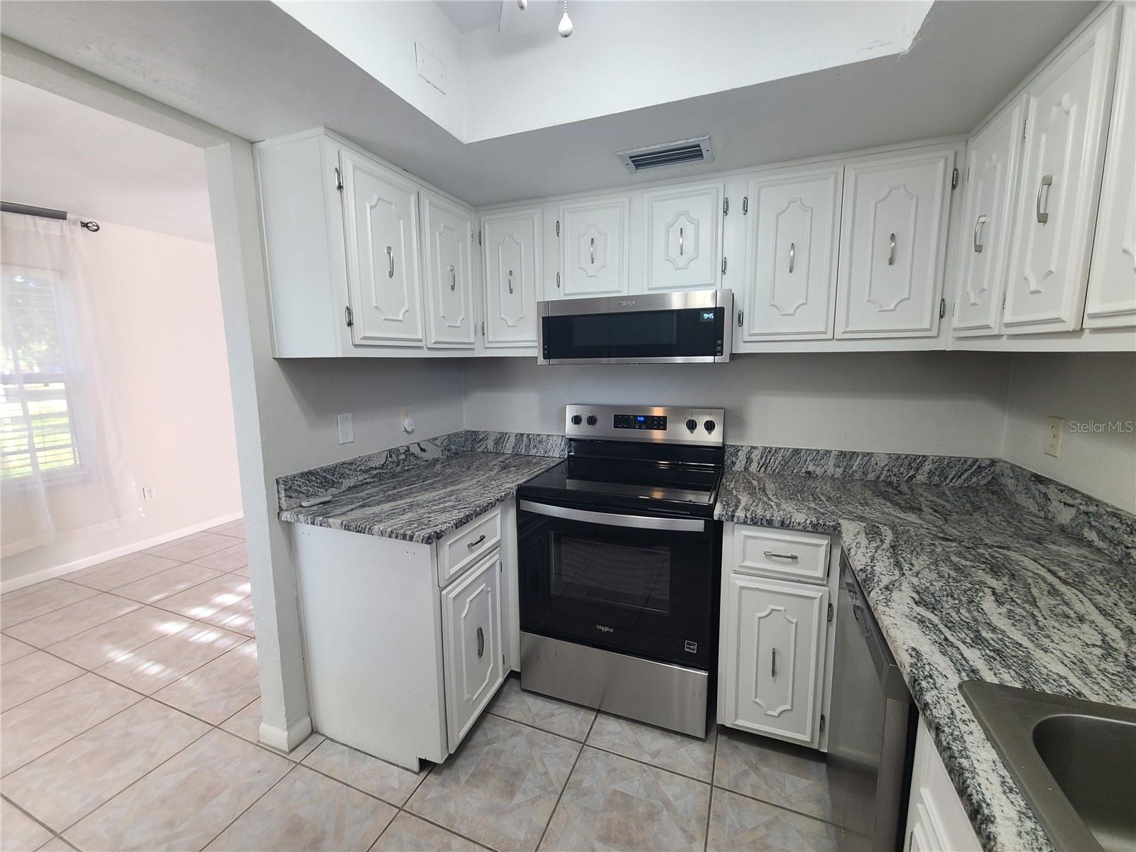 SANDALWOOD CONDO - Residential