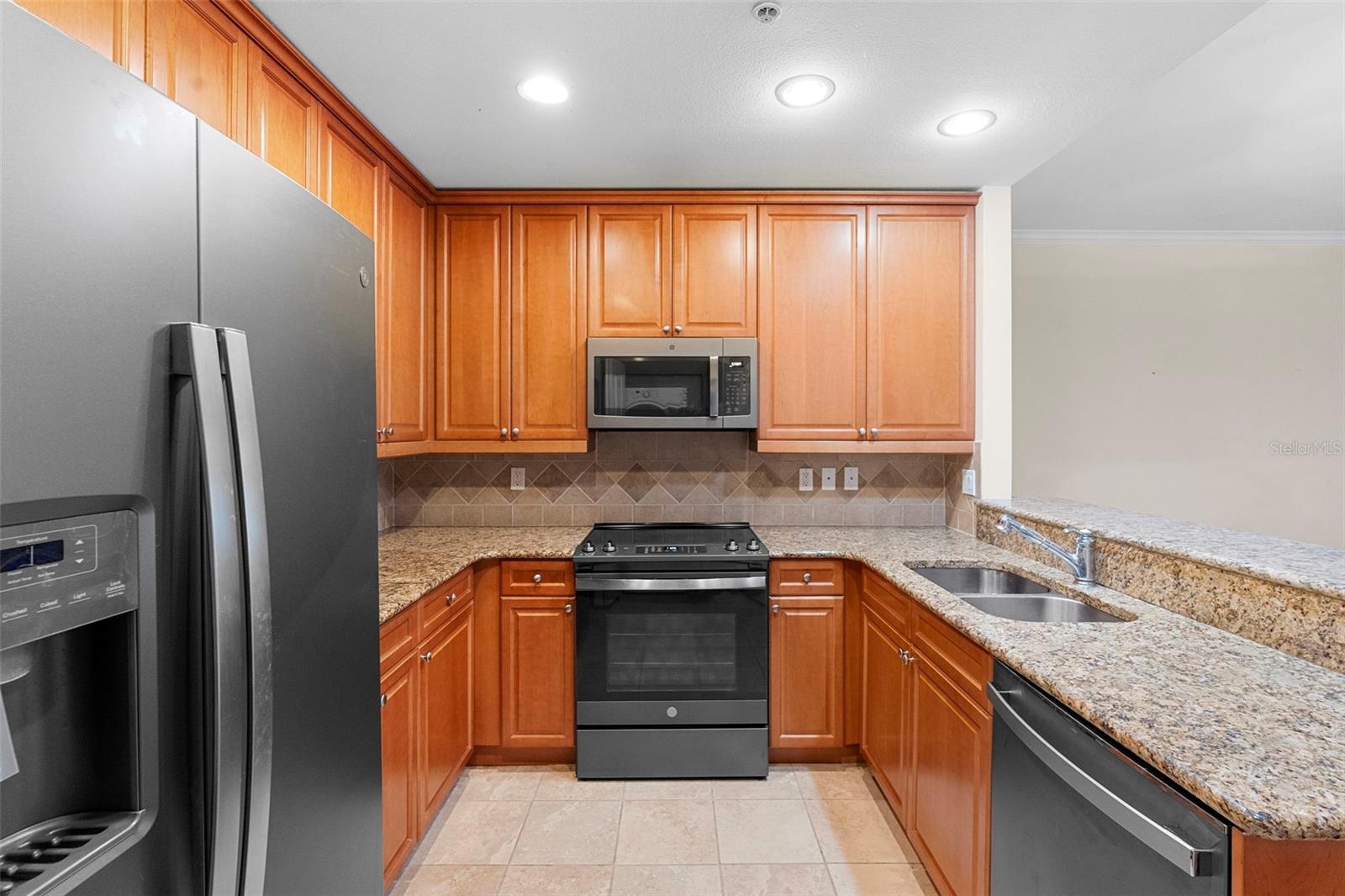 THE WELLESLEY - Residential