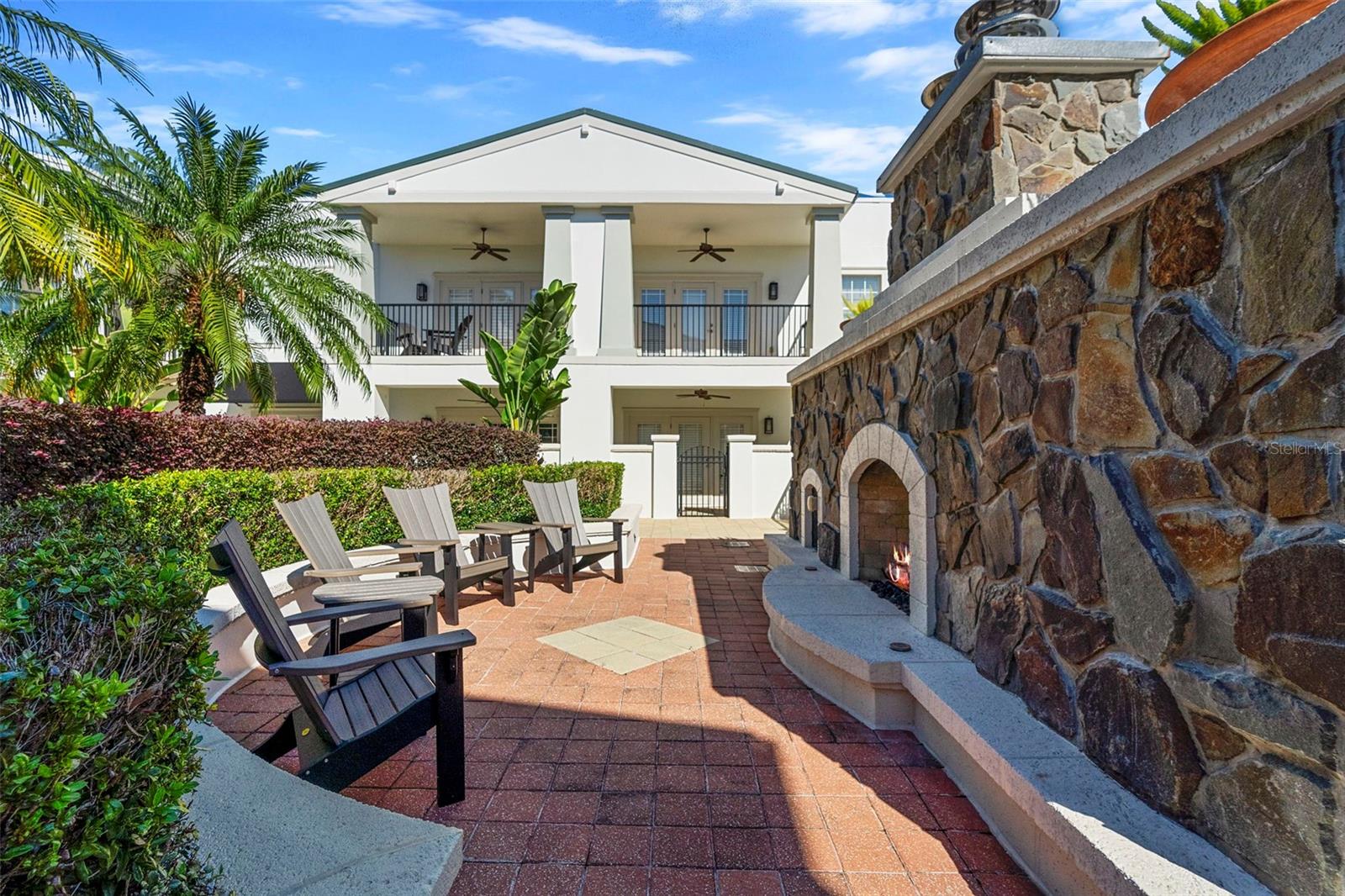 THE WELLESLEY - Residential