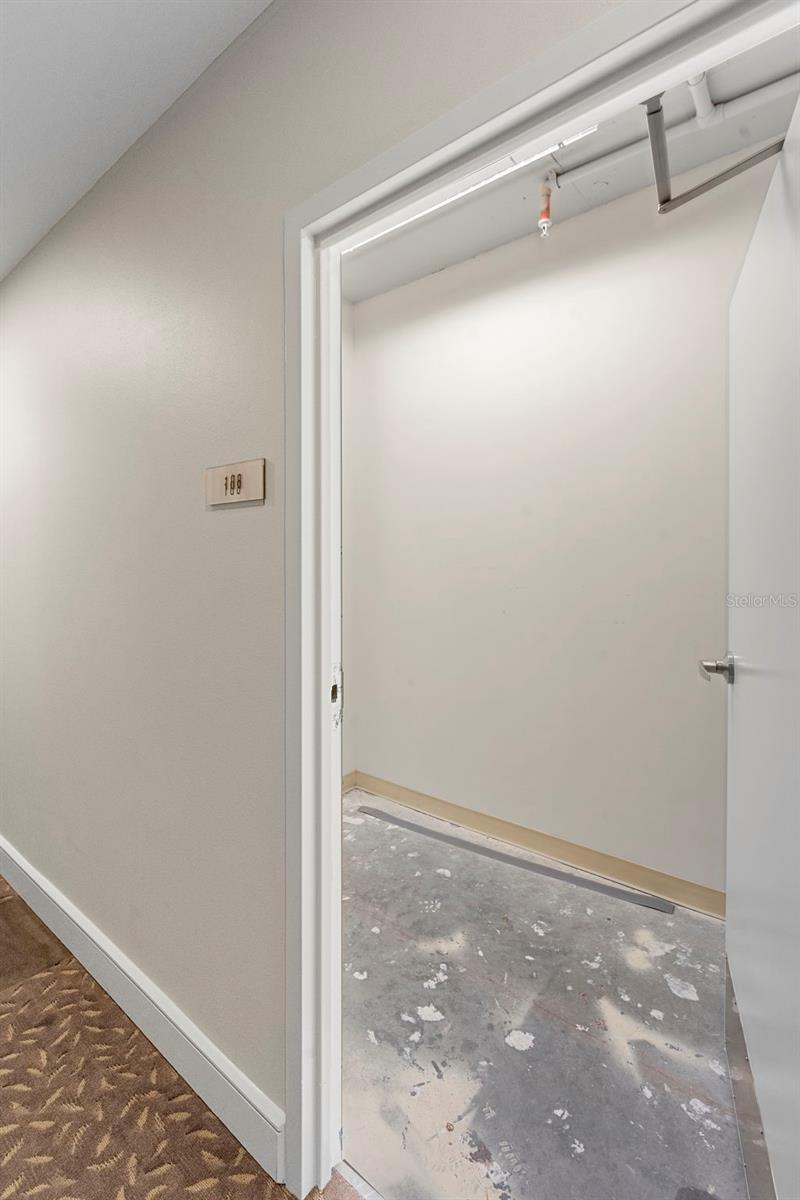 THE WELLESLEY - Residential